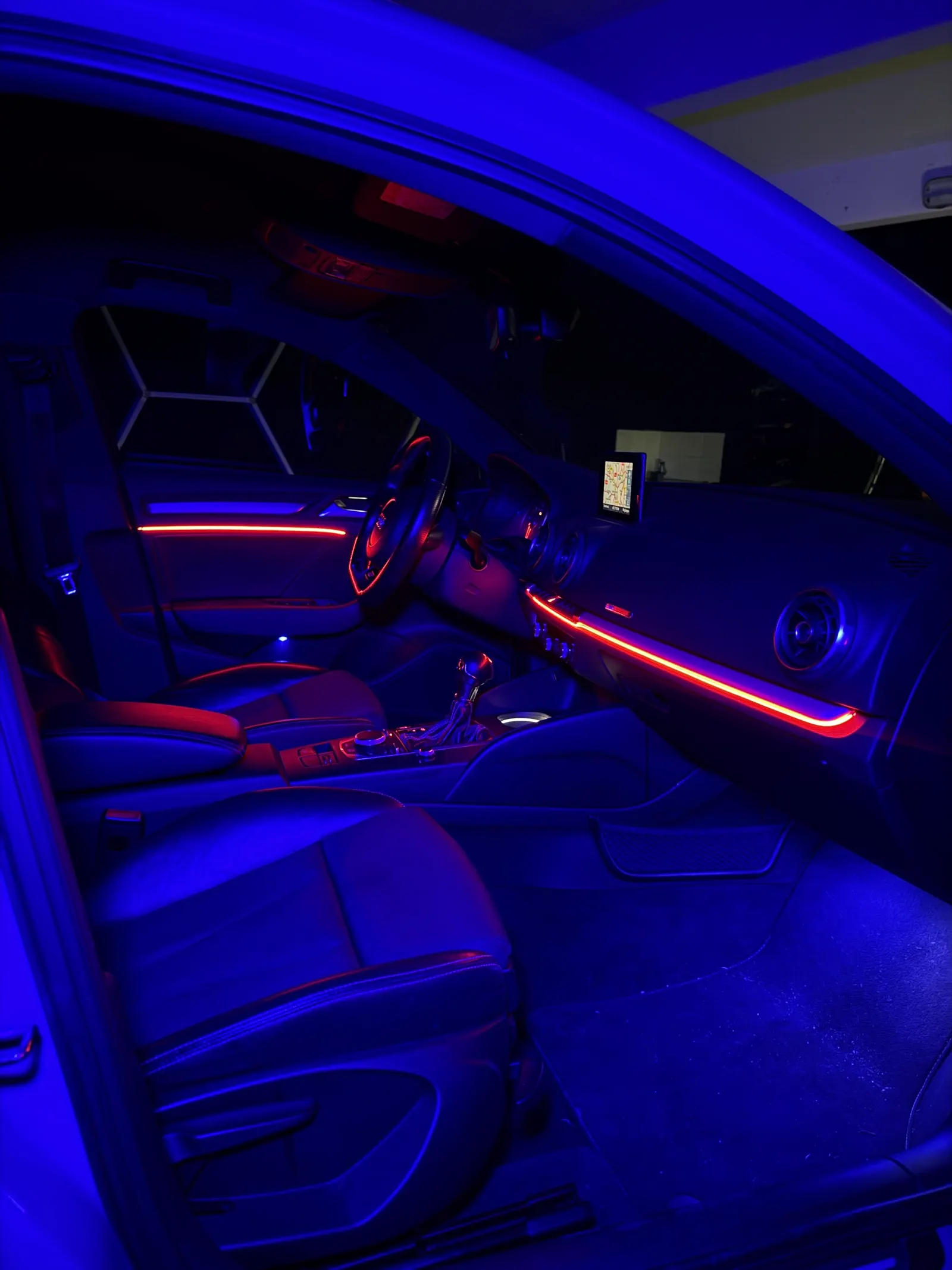Audi Q2, LED d'ambiance