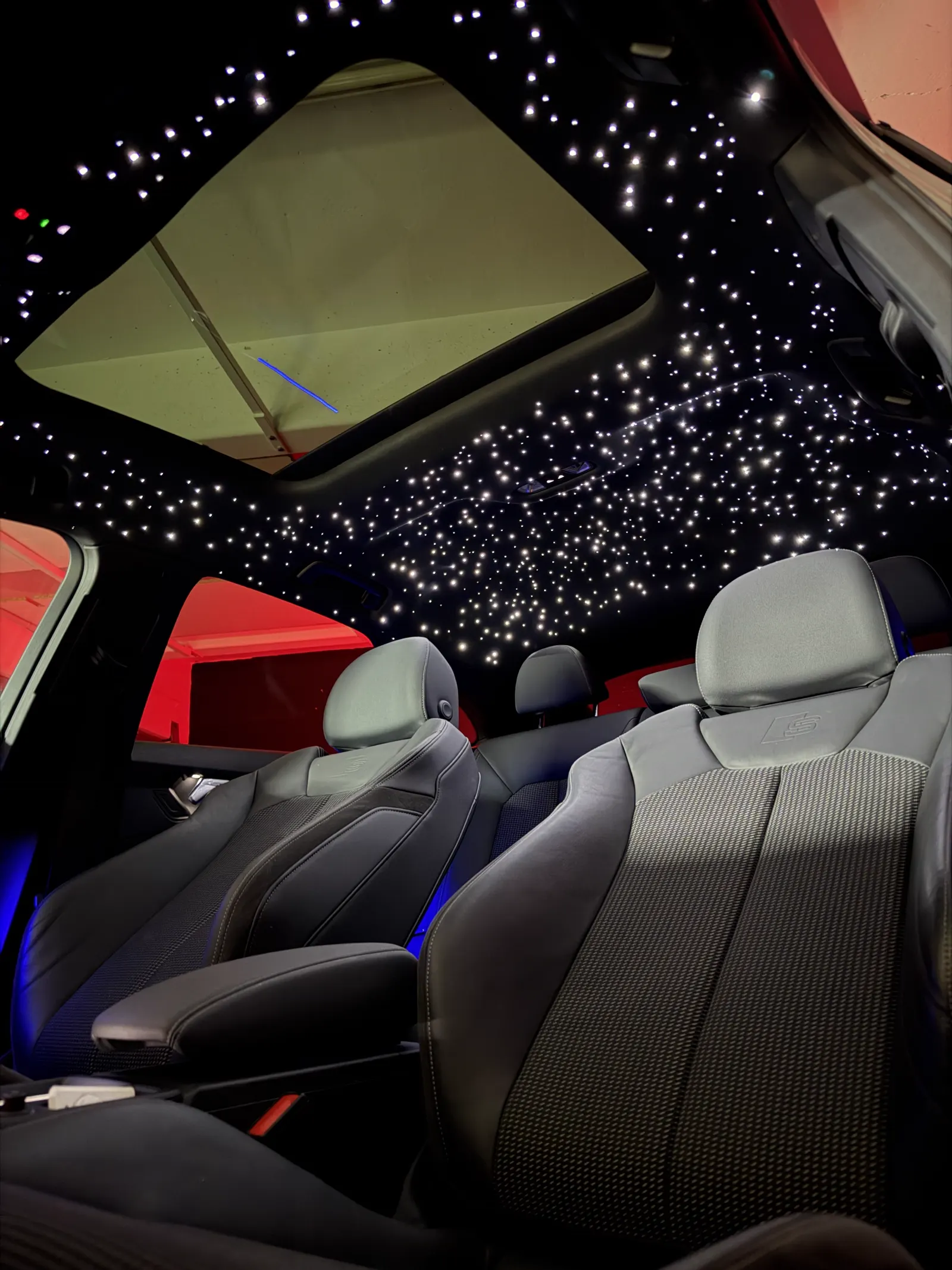 Audi SQ5, ciel étoilé