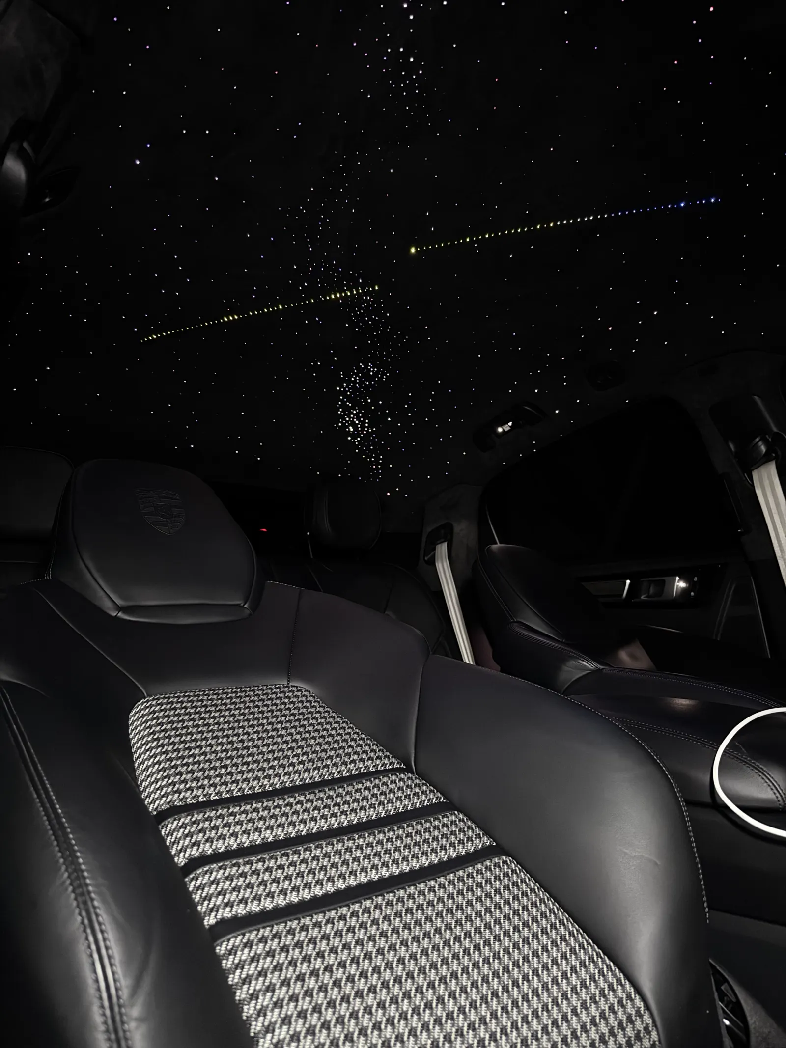 Porsche Cayenne, Ciel étoilé, GTS