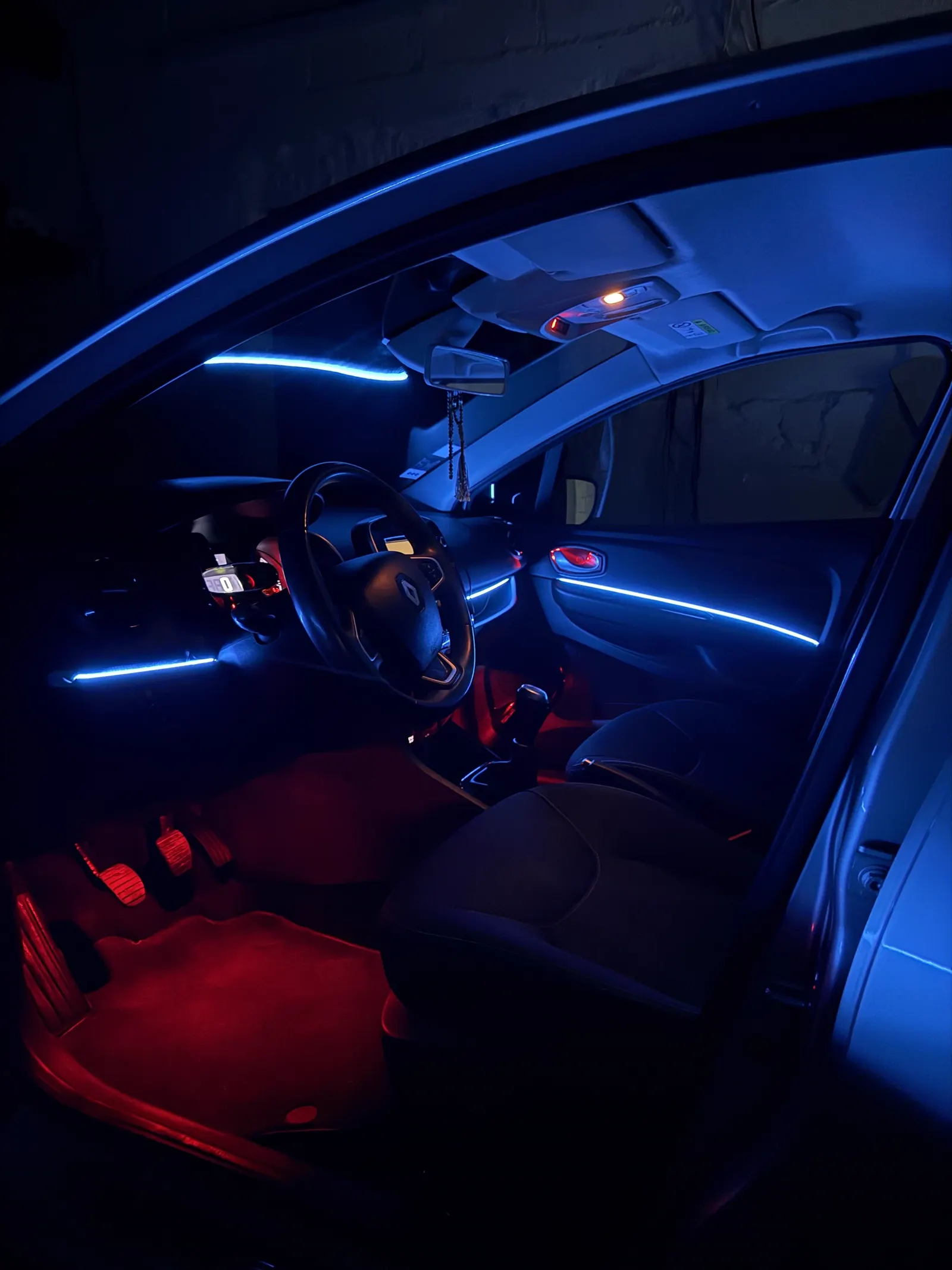Renault Clio 4, LED d'ambiance