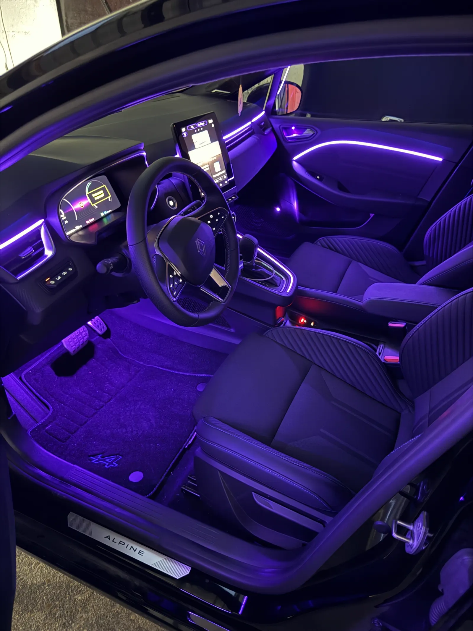 Renault Clio 5, LED d'ambiance, Alpine