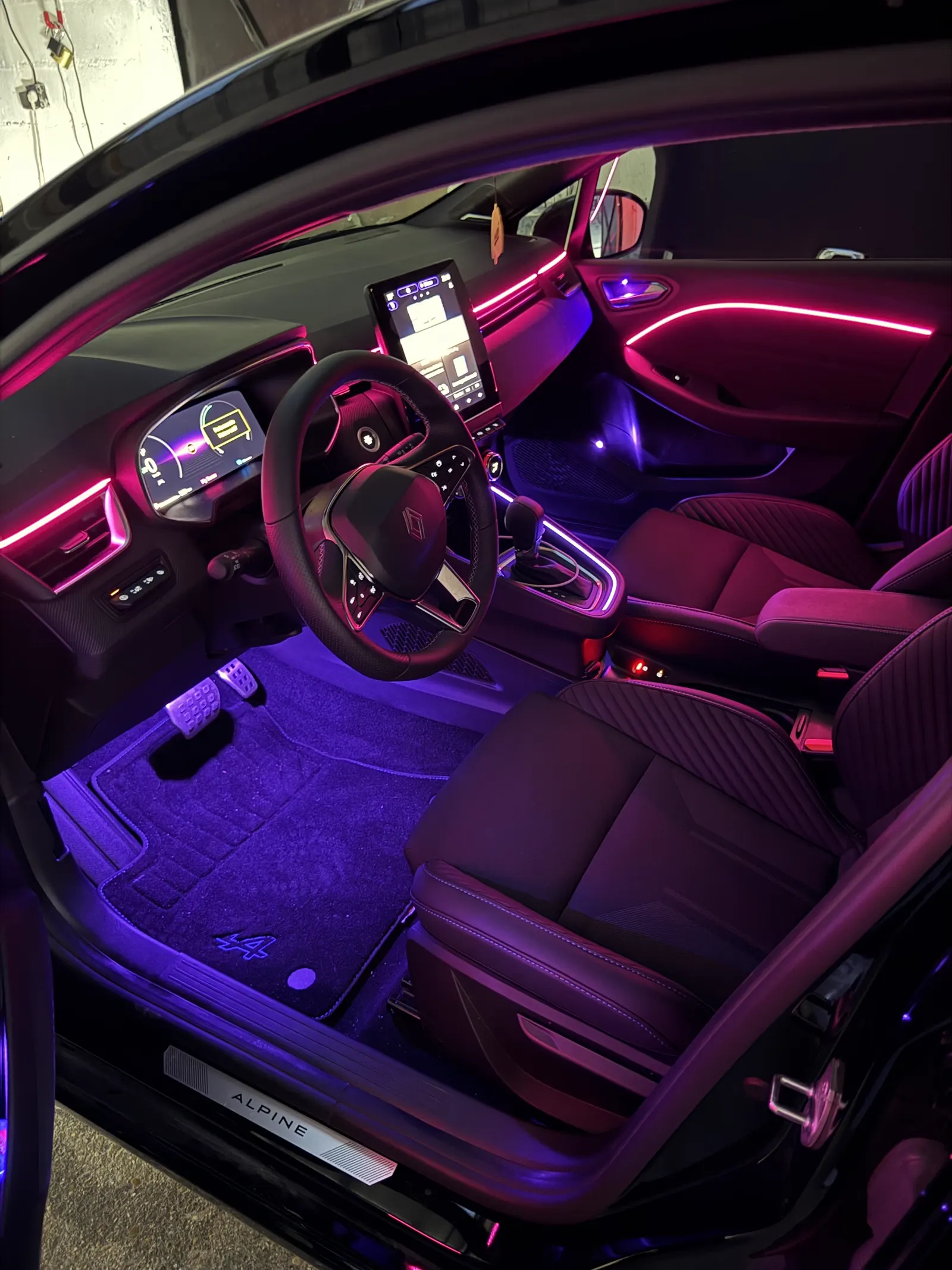 Renault Clio 5, LED d'ambiance, Alpine