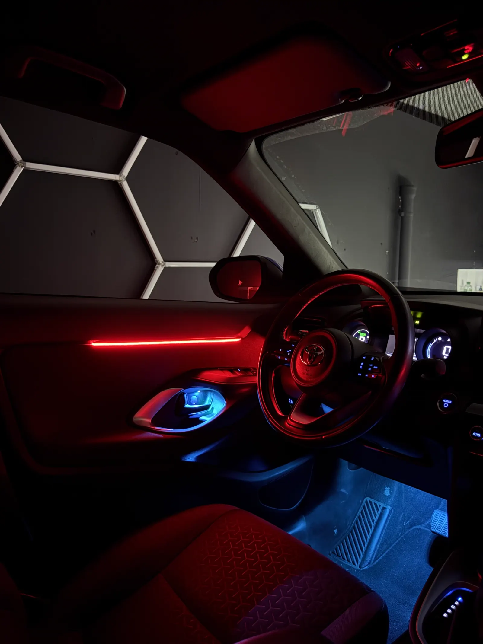 Toyota Yaris Cross, LED d'ambiance