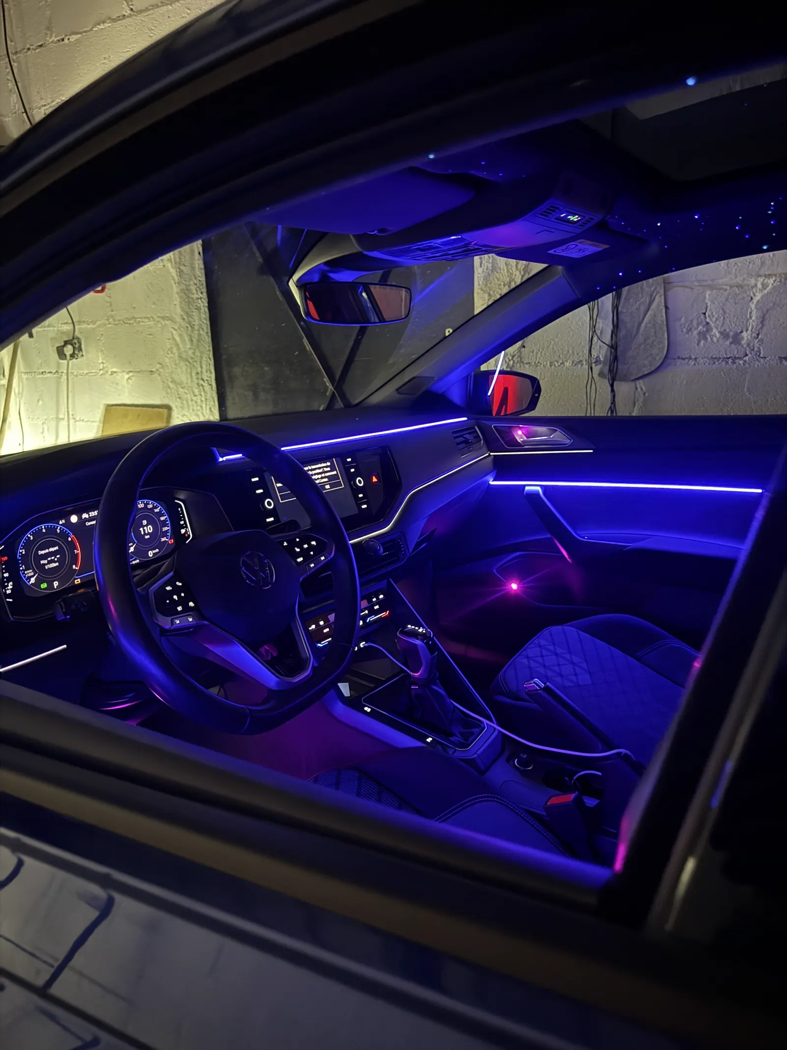 Volkswagen Polo 6, LED d'ambiance, R Line